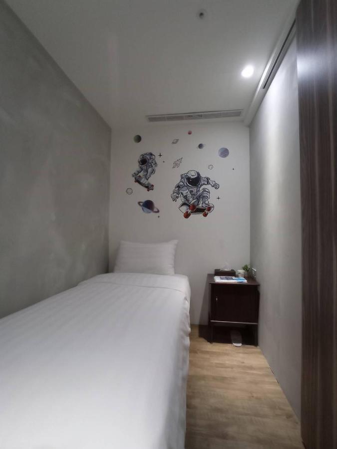 Meworld Hotel - Daan 台北市 エクステリア 写真